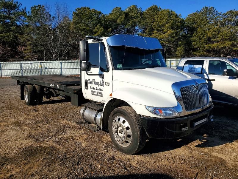 2006 International 400