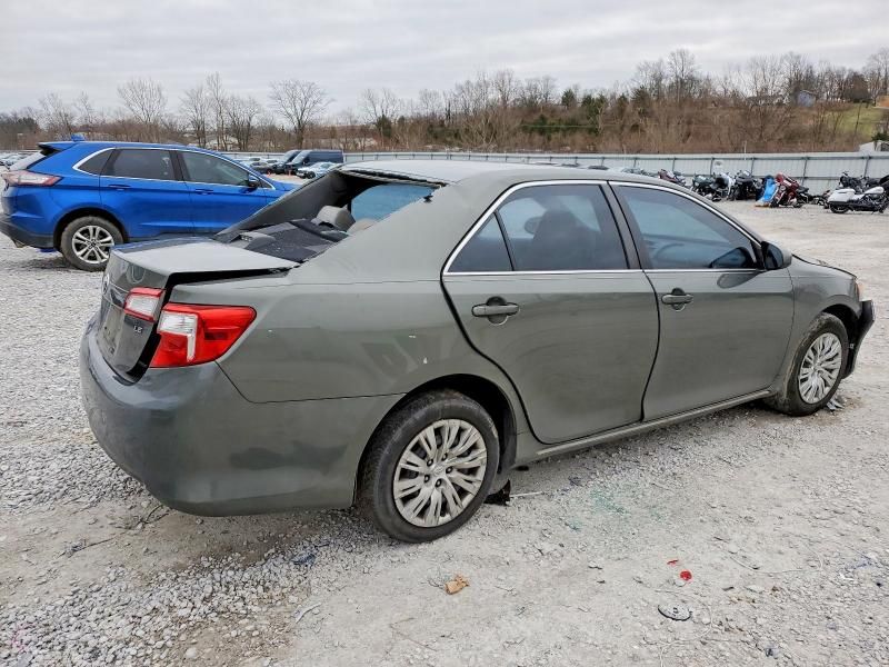 2012 Toyota Camry le