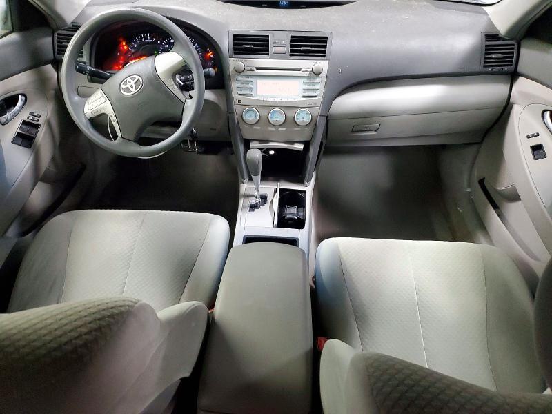 2008 Toyota Camry le