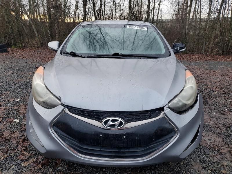 2013 Hyundai Elantra Coupe gs