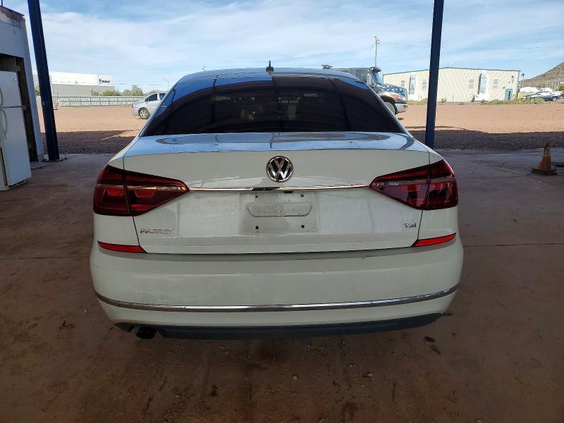 2017 Volkswagen Passat s