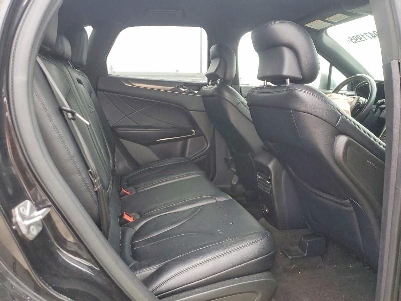 2015 Lincoln Townhouse MKC