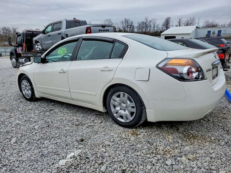 2010 Nissan Altima Base