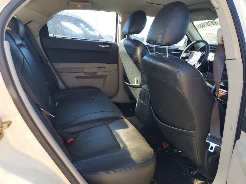 2005 Chrysler 300