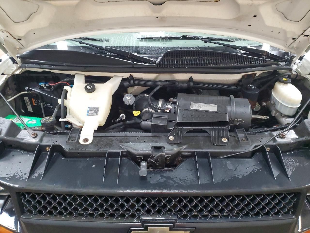 2012 Chevrolet Express G2500 Delivery Van