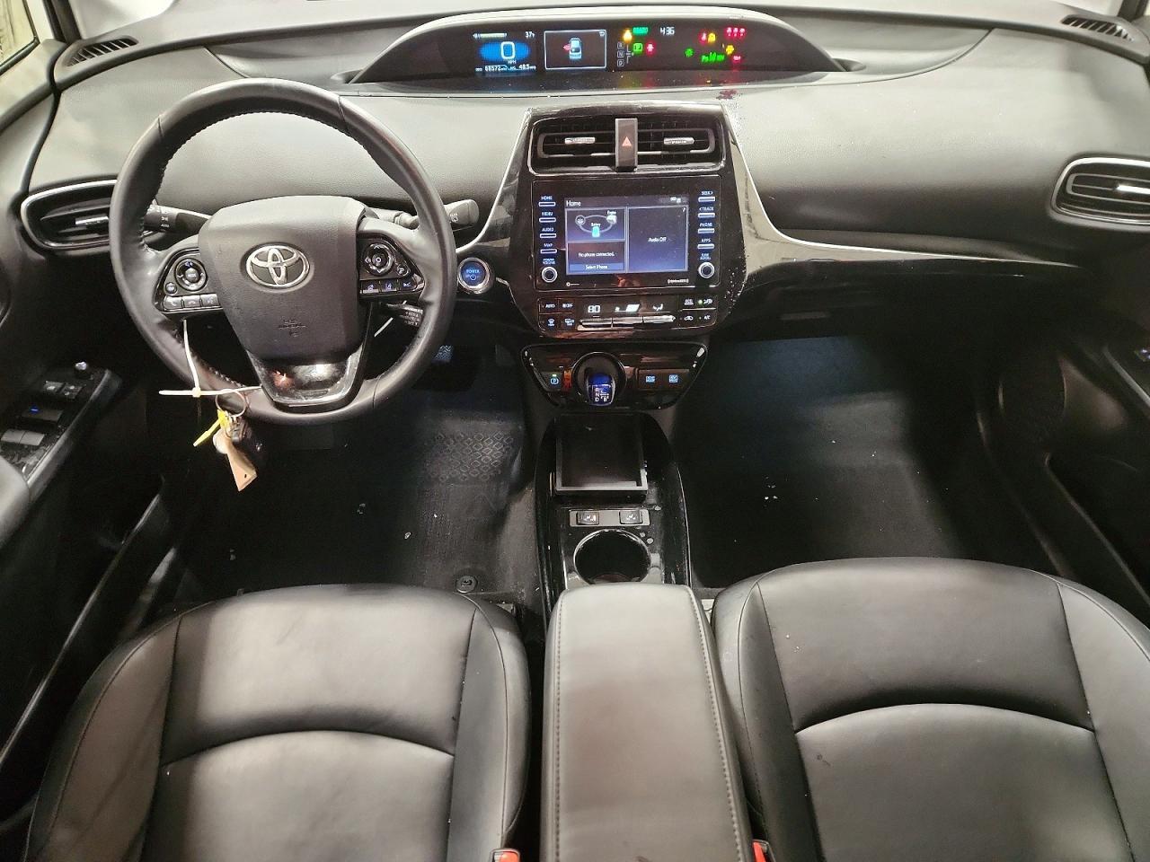2021 Toyota Prius xle