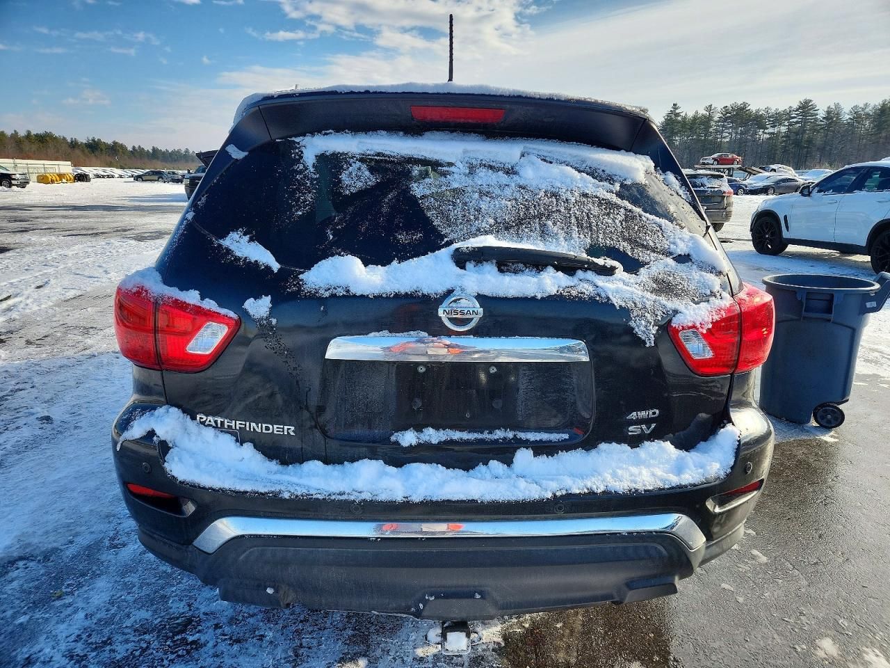 2017 Nissan Pathfinder s