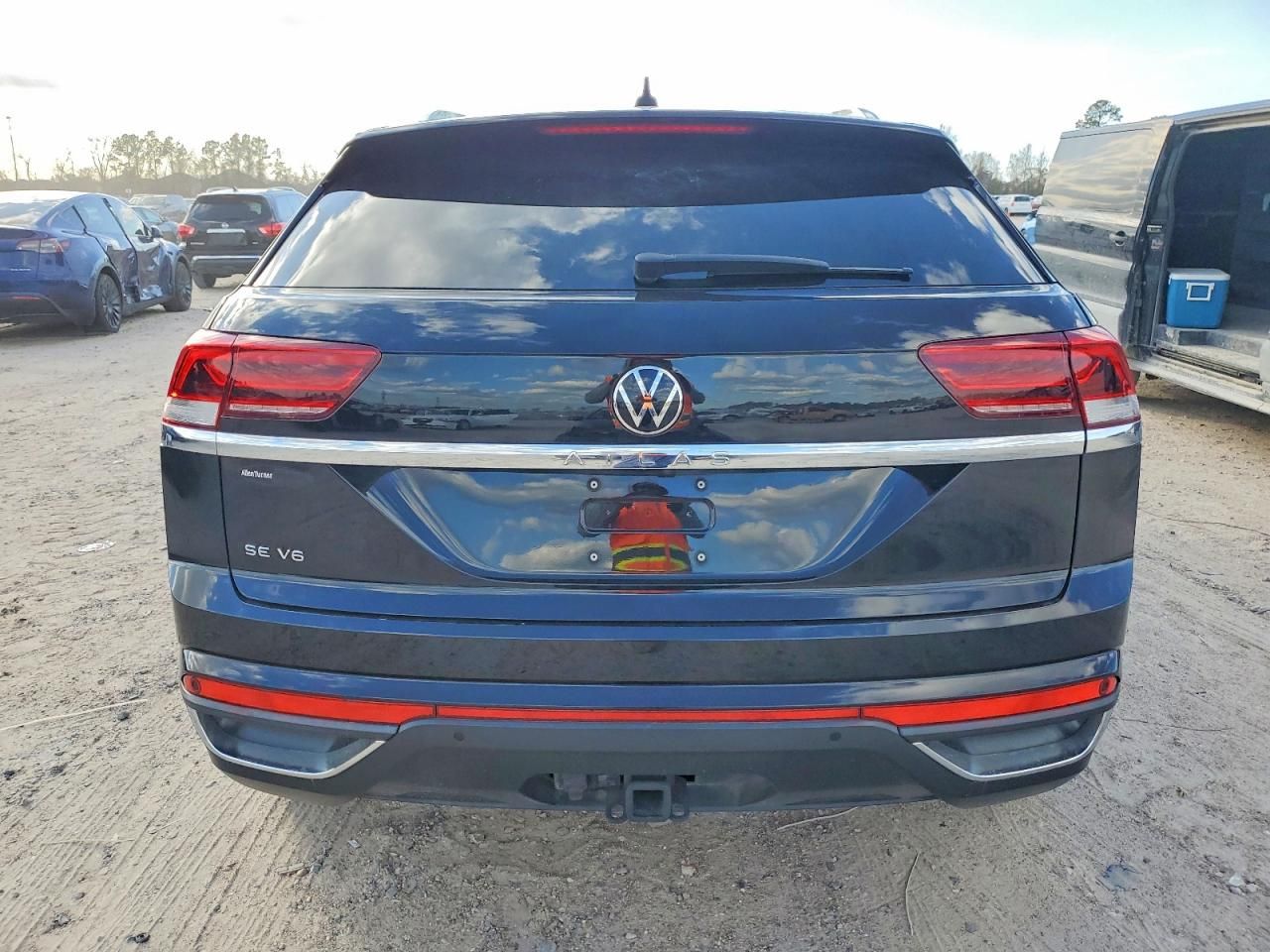 2023 Volkswagen Atlas Cross Sport se