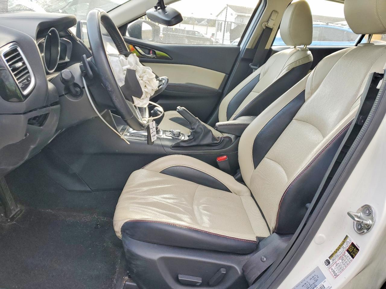 2016 Mazda 3 Grand Touring
