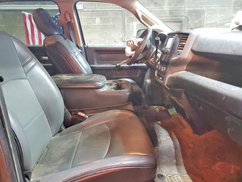 2019 Dodge RAM 3500 Flatbed Truck