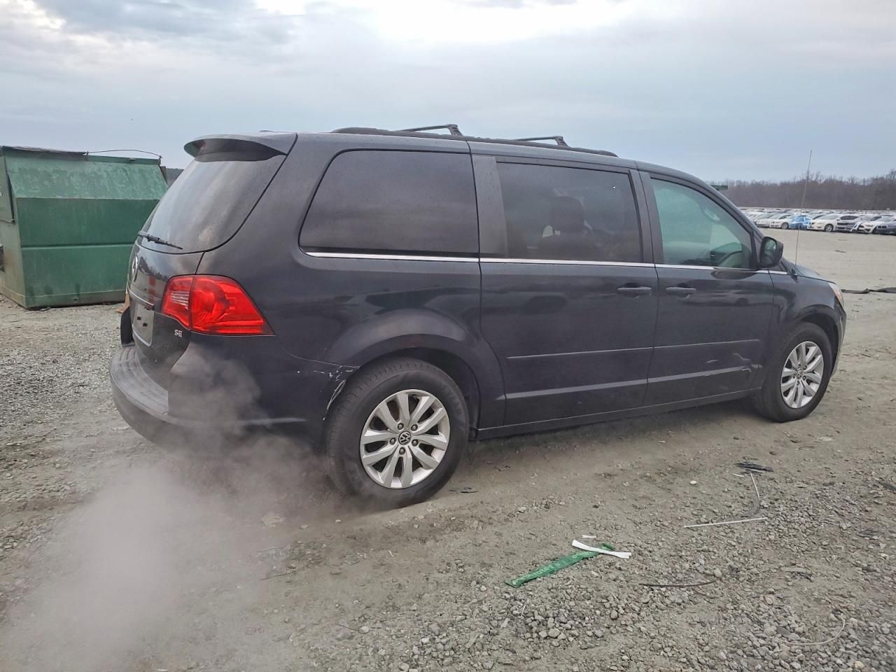 2014 Volkswagen Routan se