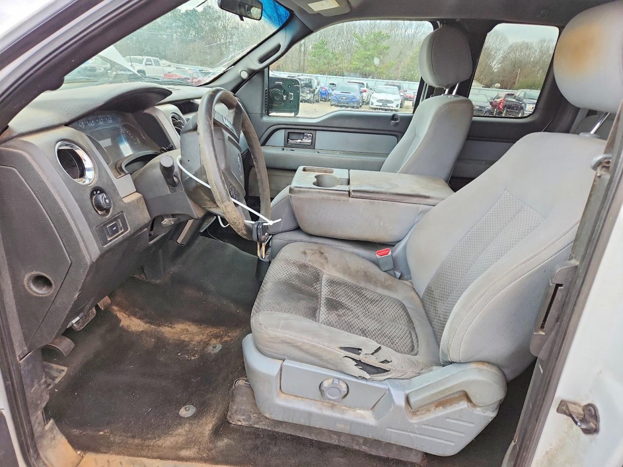 2013 Ford F150 Super cab