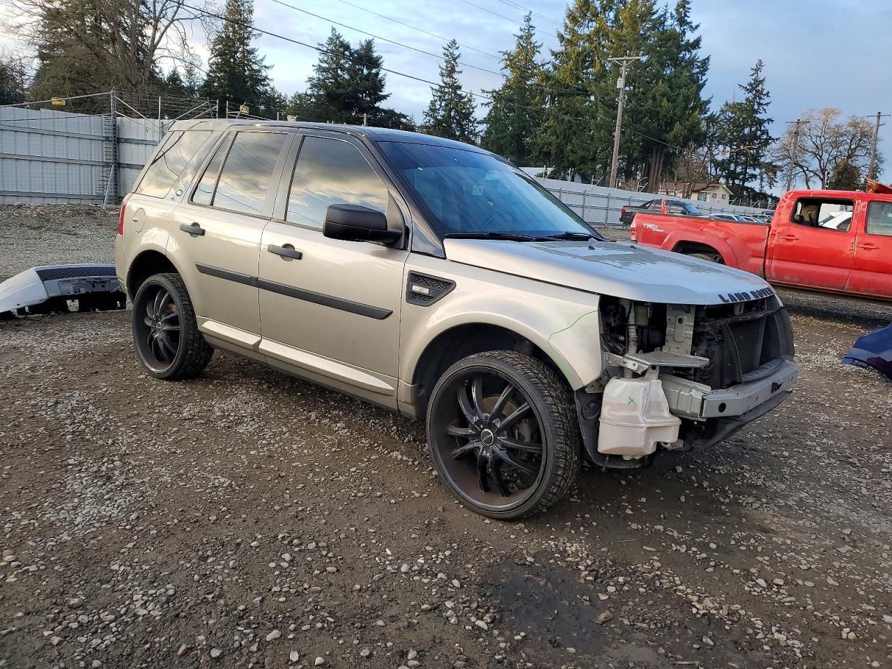 2010 Land Rover LR2 hse