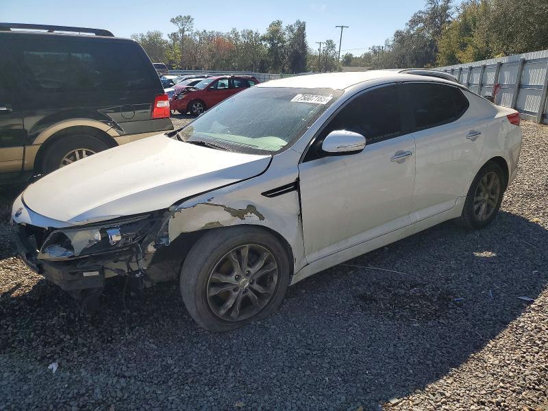 2013 KIA Optima lx