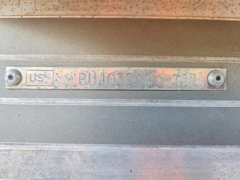 2011 Sun Tracker Pontoon Boat