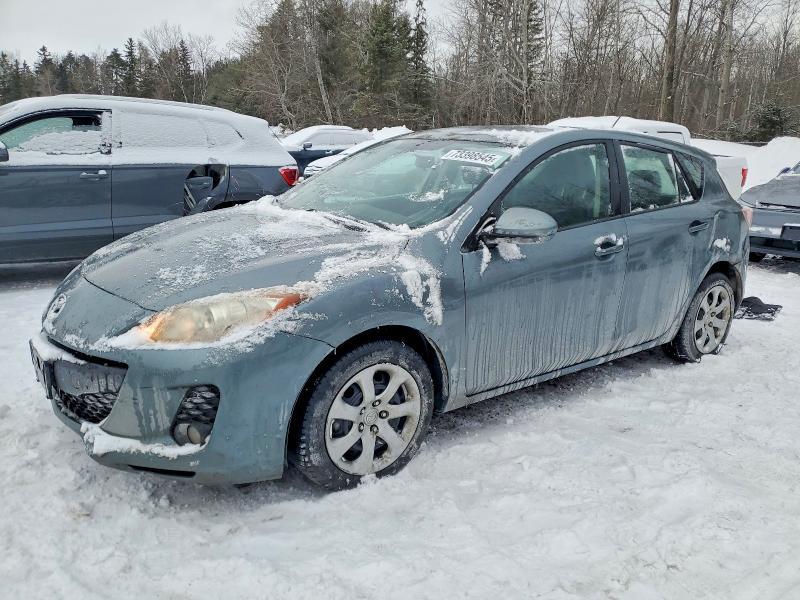 2013 Mazda 3 I