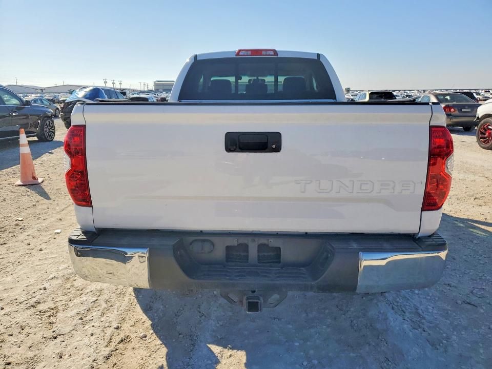 2014 Toyota Tundra Double cab sr