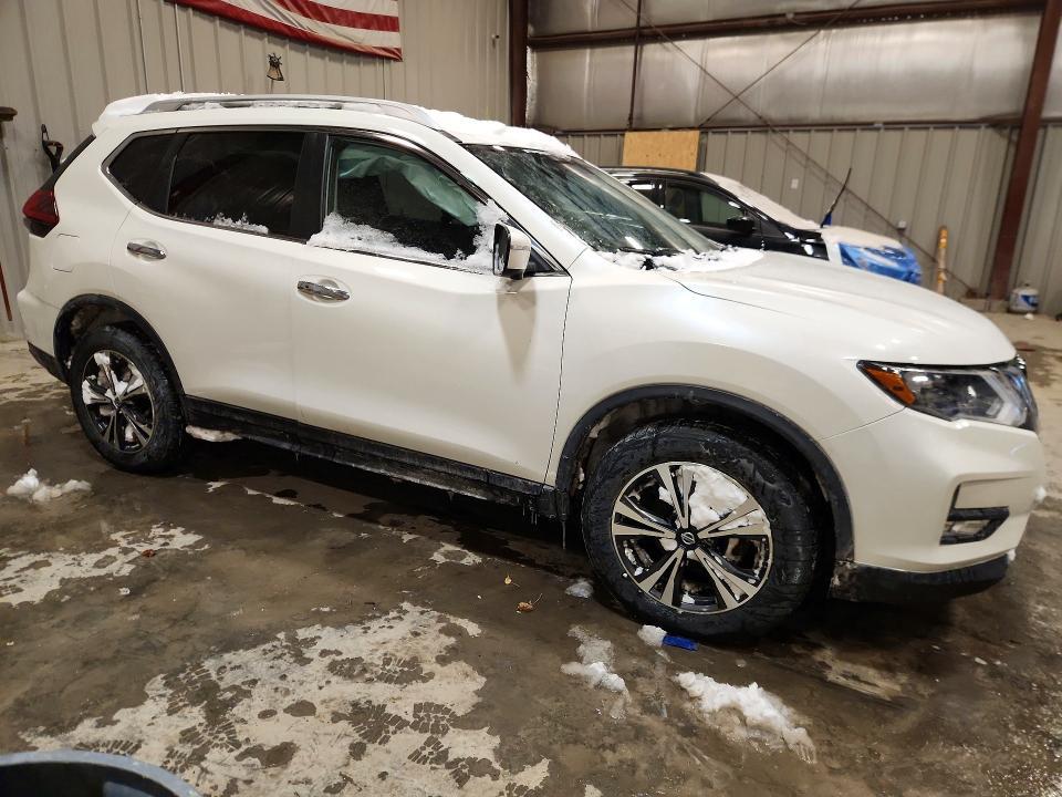 2019 Nissan Rogue s