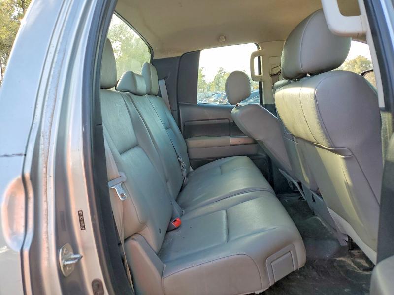 2010 Toyota Tundra Double cab SR5