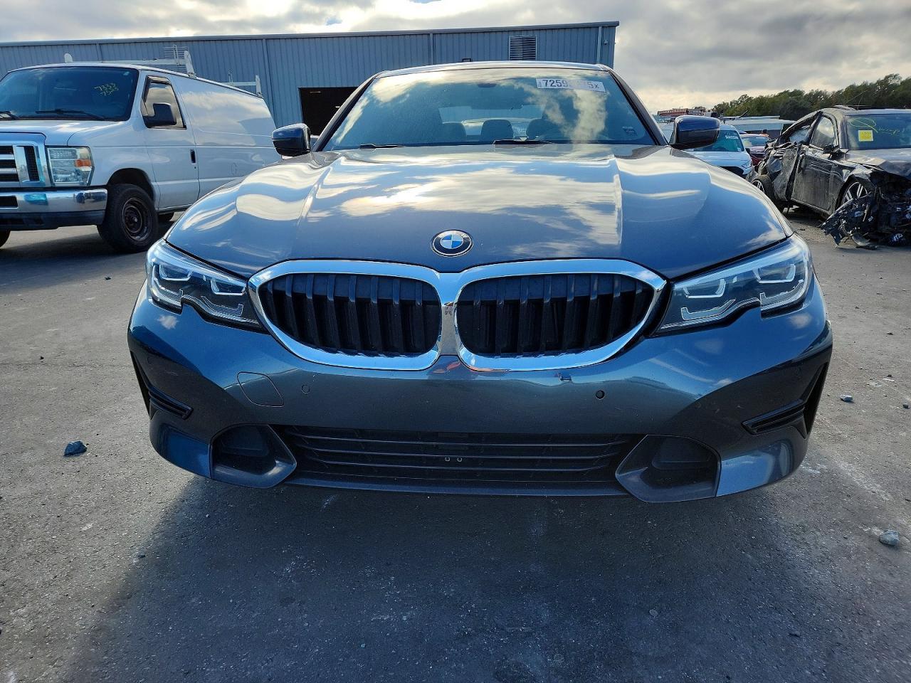 2020 BMW 330i
