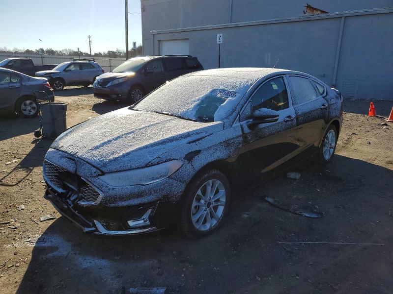 2020 Ford Fusion Titanium
