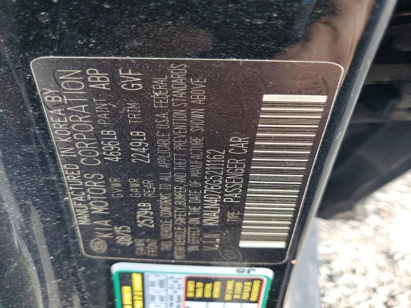 2016 KIA Cadenza Luxury