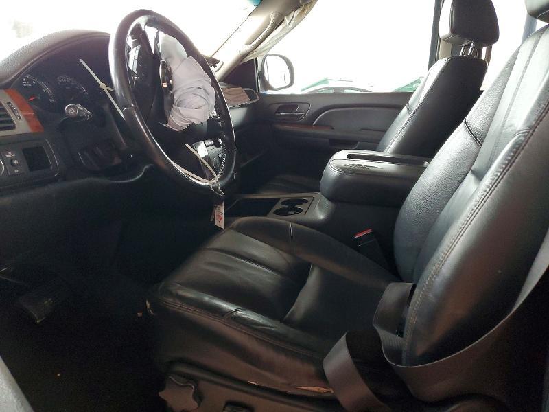 2009 Chevrolet Suburban C1500 lt