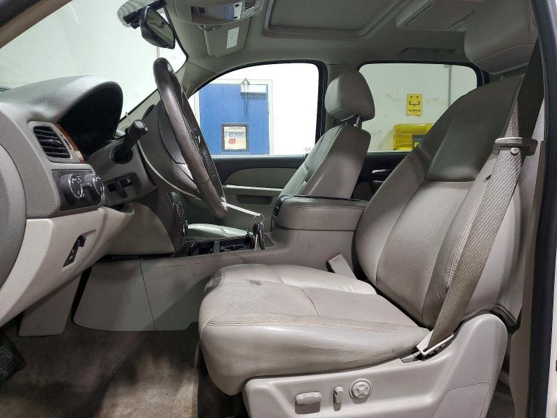 2012 Chevrolet Suburban K1500 ltz