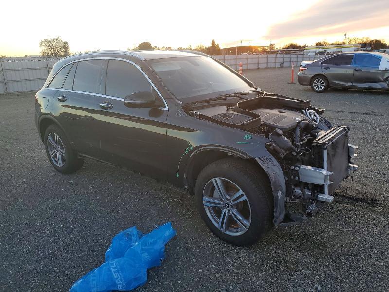 2021 Mercedes-Benz Glc 300