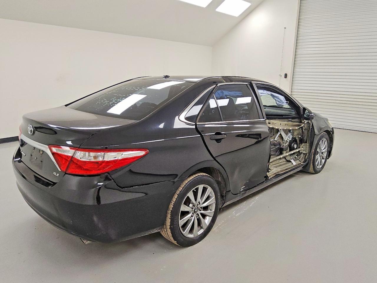 2016 Toyota Camry xse