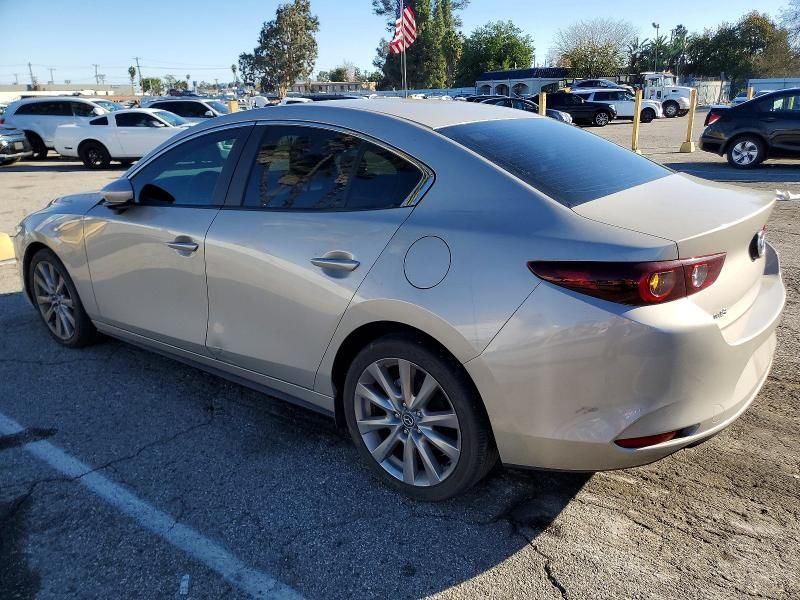 2022 Mazda 3 Preferred