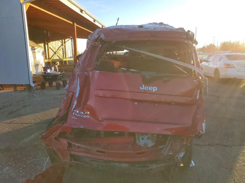 2010 Jeep Grand Cherokee Laredo