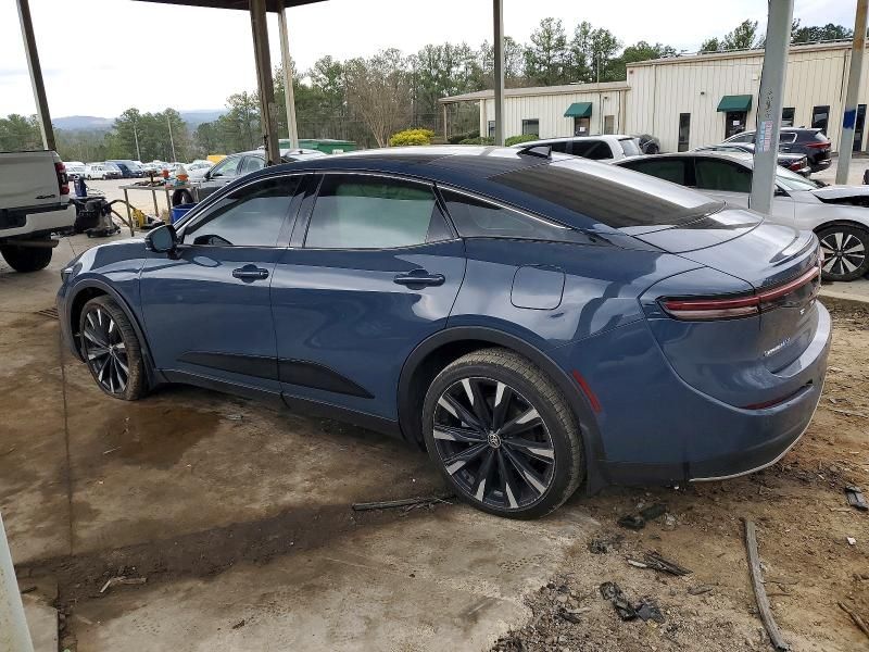 2025 Toyota Crown Platinum