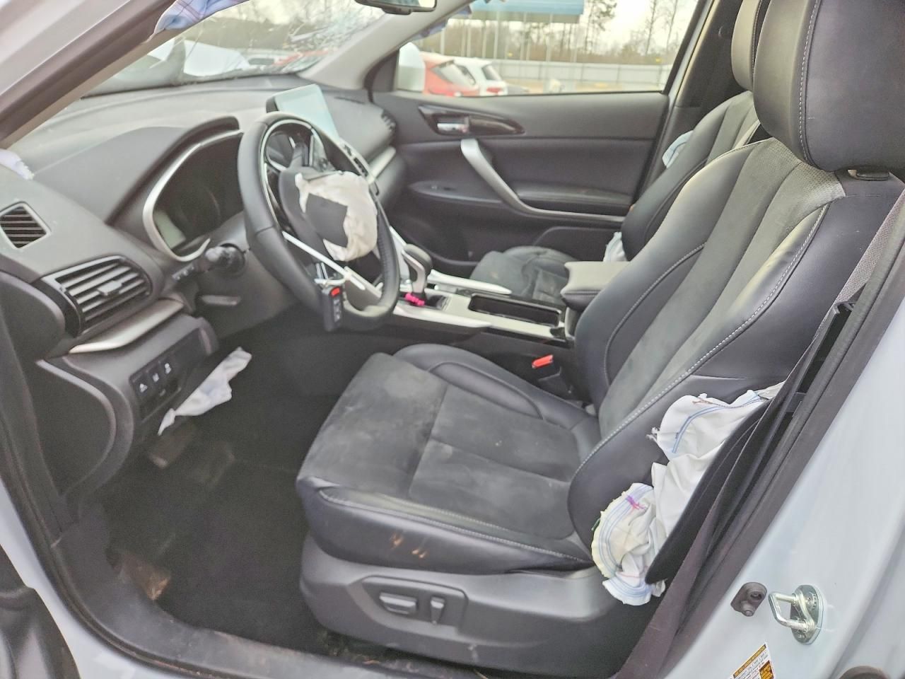 2024 Mitsubishi Eclipse Cross se