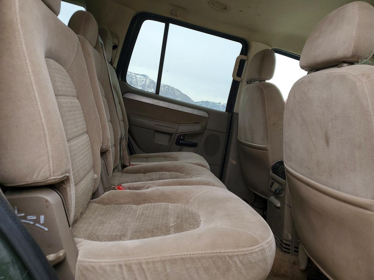 2004 Ford Explorer xlt