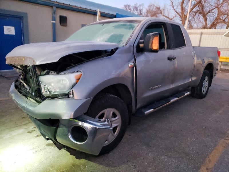 2010 Toyota Tundra Double cab SR5