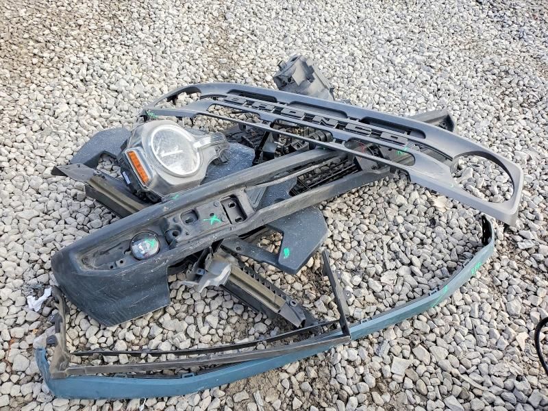 2021 Ford Bronco Base