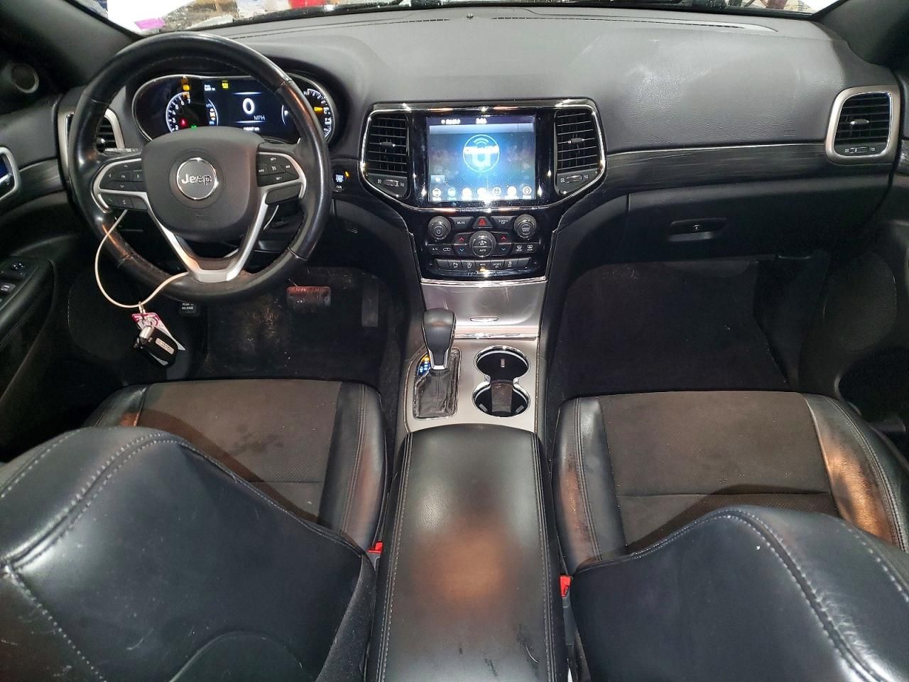 2019 Jeep Grand Cherokee Laredo