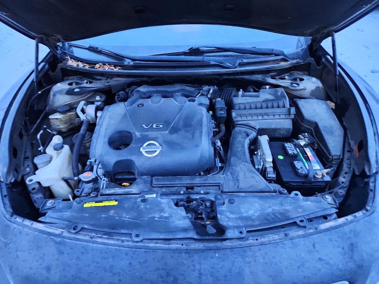 2013 Nissan Maxima s
