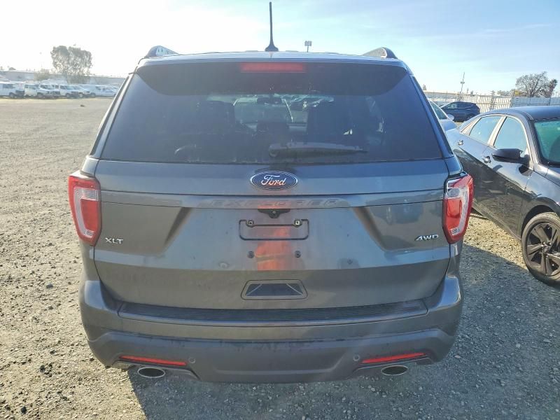 2018 Ford Explorer xlt