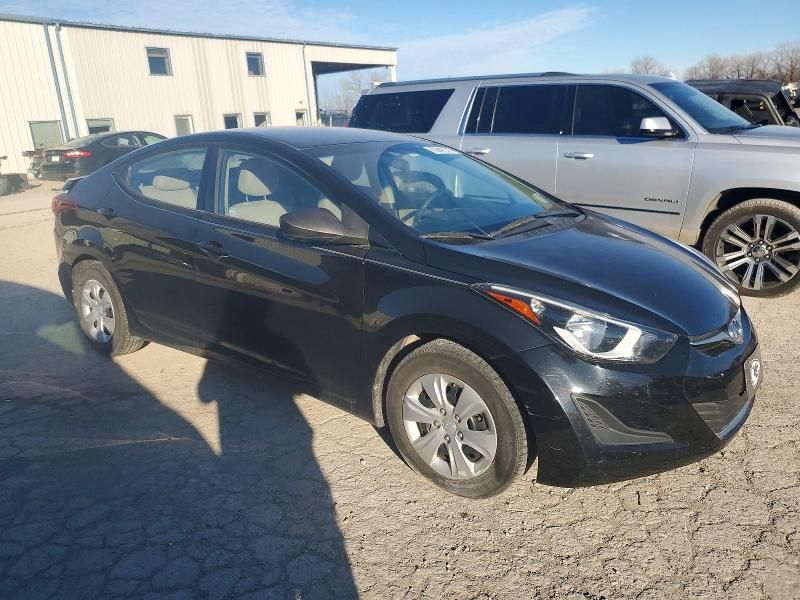 2016 Hyundai Elantra se