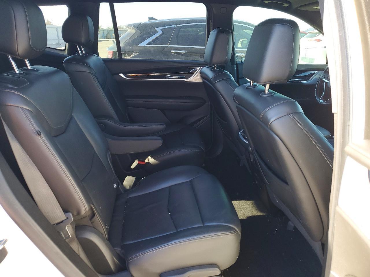 2020 Cadillac XT6 Premium Luxury