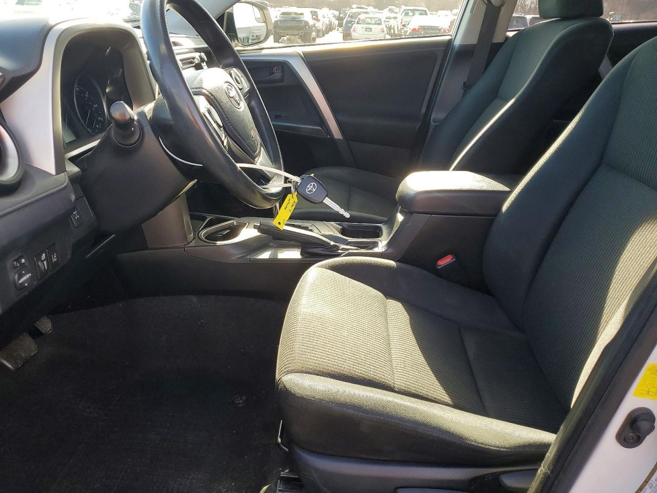 2017 Toyota Rav4 le