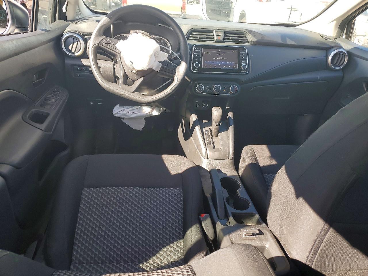 2024 Nissan Versa s