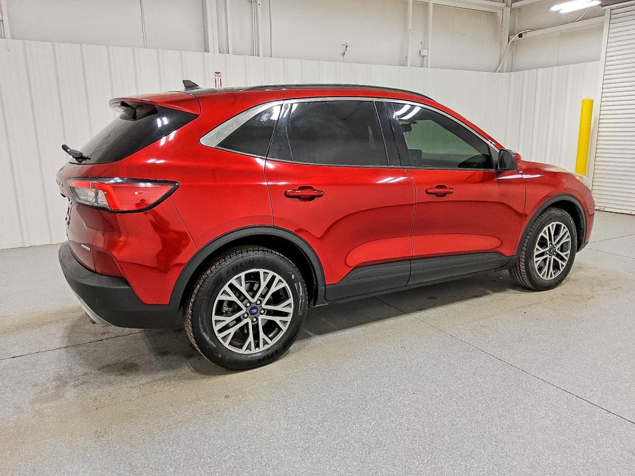 2021 Ford Escape sel