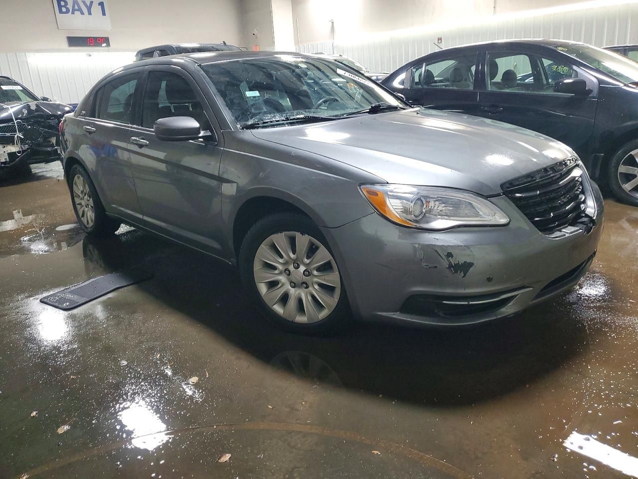 2012 Chrysler 200 lx