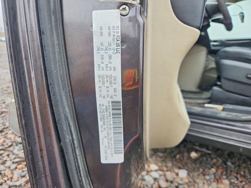 2016 Chrysler Town & Country Touring