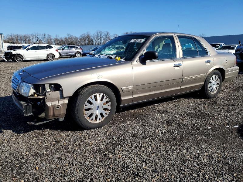 2005 Ford Crown Victoria lx