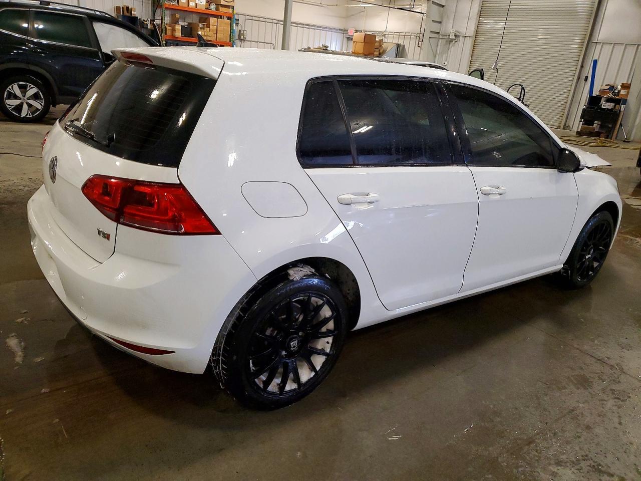 2016 Volkswagen Golf S/se
