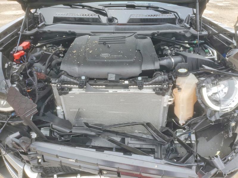 2023 Land Rover Defender 90 s